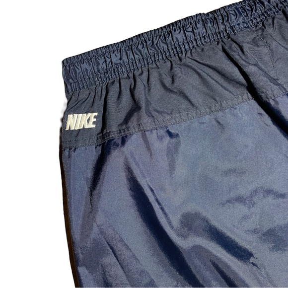 Vintage 90s/Y2K Nike Shorts/Trunks - Picture 4 of 5
